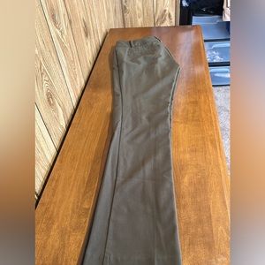 New York and company dress pants.